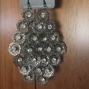 Silver dangled earrings