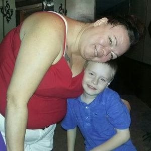 Meet your Posher, Tina