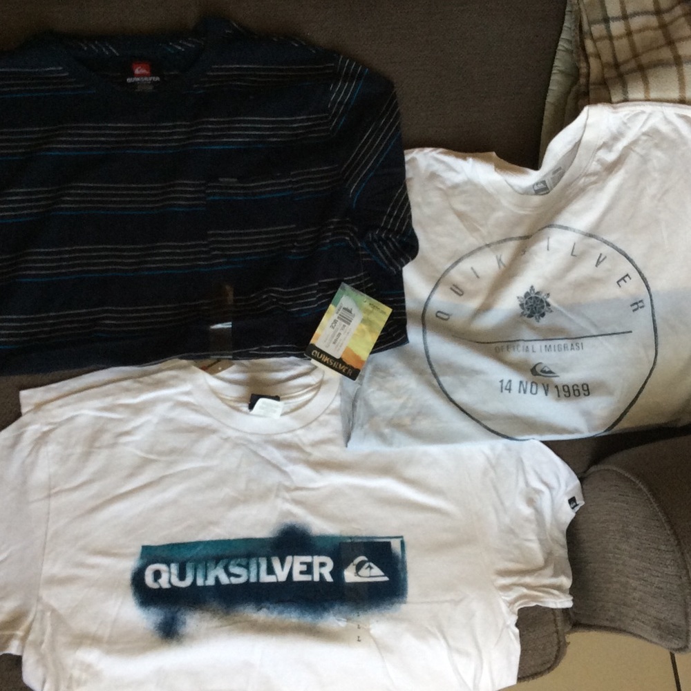 3 QUICKSLIVER SHIRTS 35$ XL