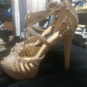 Gianni Bini Heels