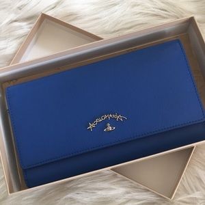 LAST CHANCE Vivienne Westwood Leather Wallet / Bag