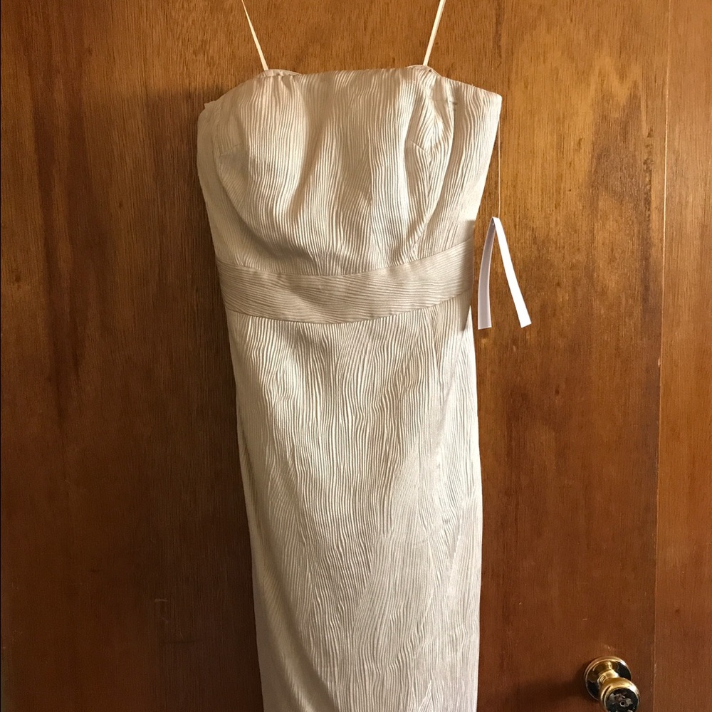 Cream Banana Republic strapless dress
