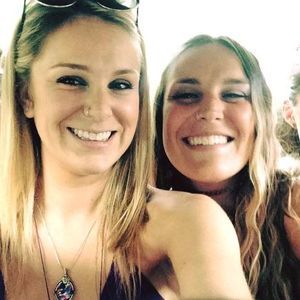 Meet your Posher, Devin