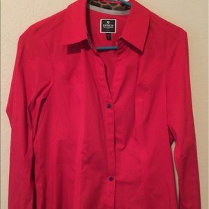 NWOT Express the essential button down