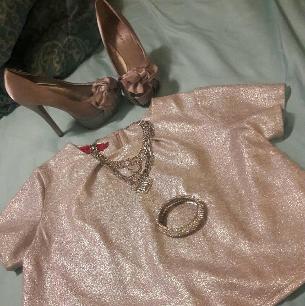 Maripe Silver Pumps