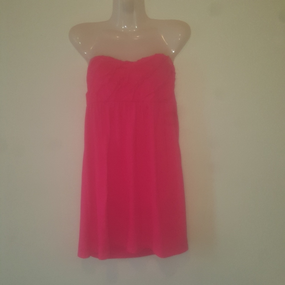 Hot pink strapless dress