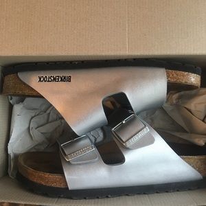 Silver leather Birkenstock- Soft Footbed