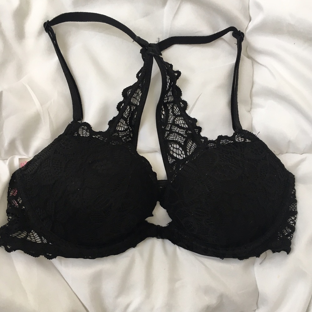 Black lace racerback bra / PINK