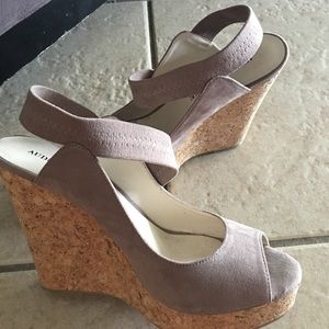 Audrey Brooke Blush Wedges