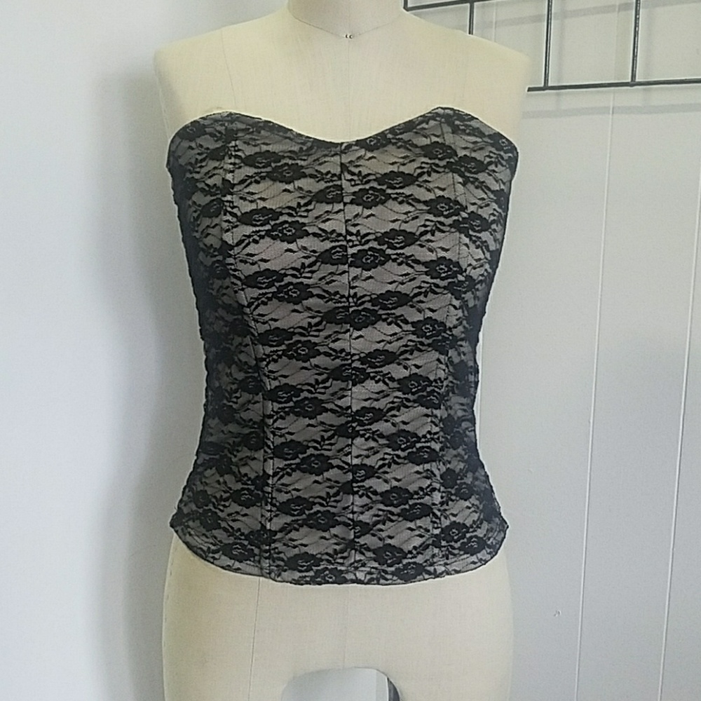 Tube top black lace