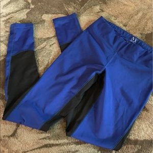NY&Co Velocity Compression Tights