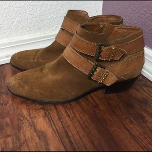Sam Edelman Booties (pre loved)