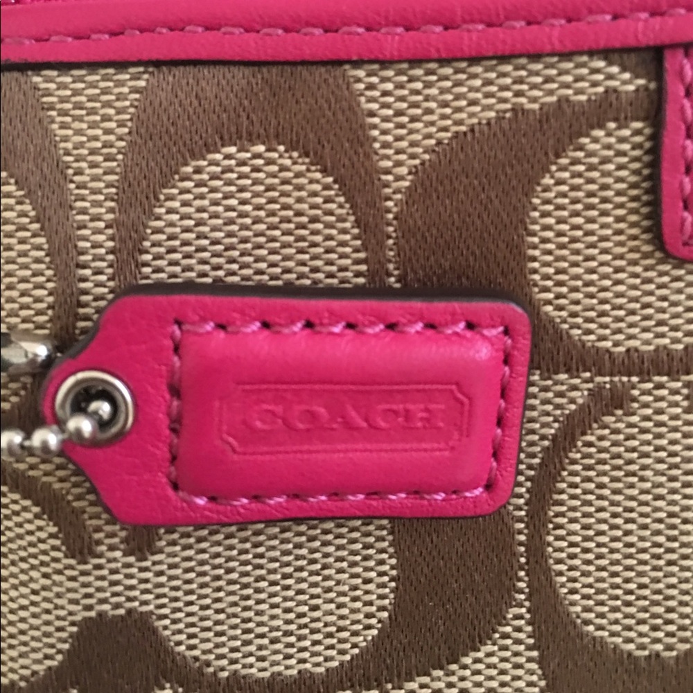 Authentic Coach Wallet - Picture 2 of 4