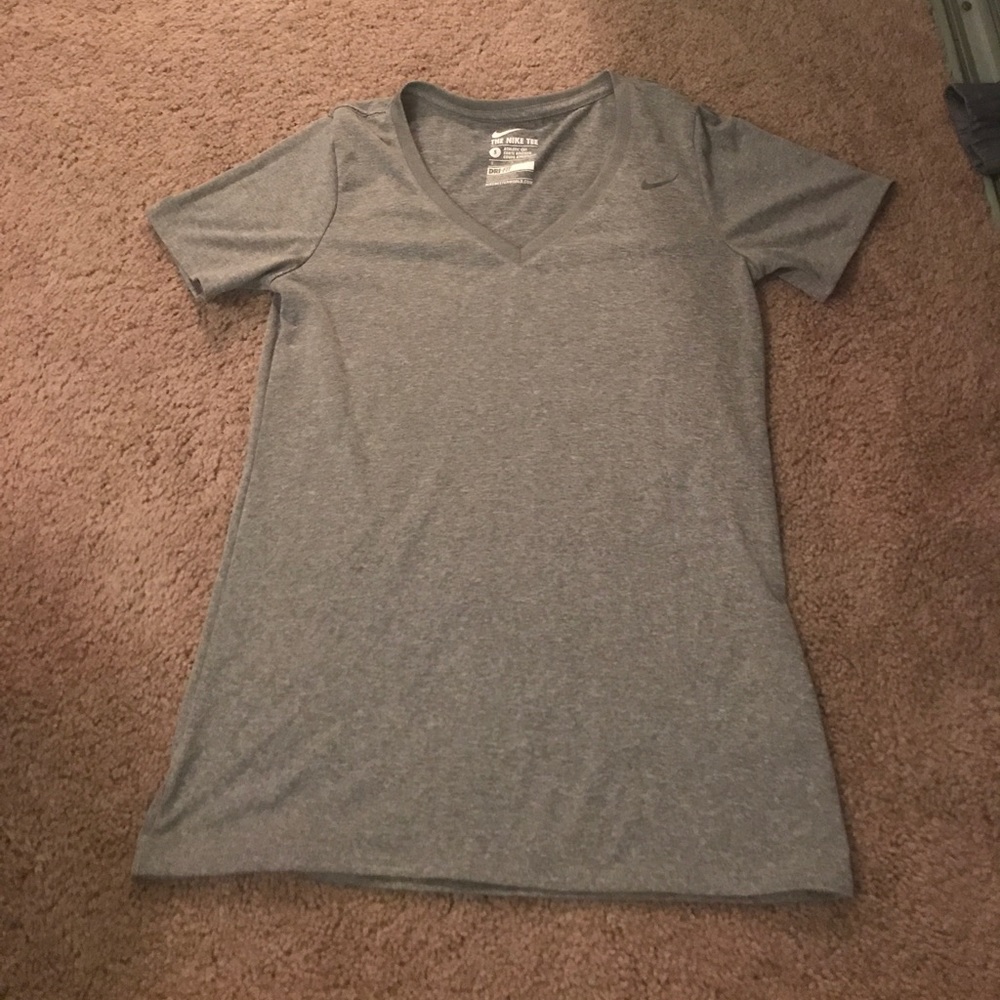 Nike dri-fit v-neck tee