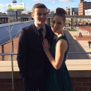 Meet your Posher, Kaleigh