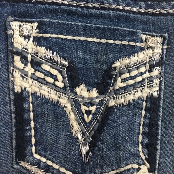 Bigots Capris - Picture 2 of 4