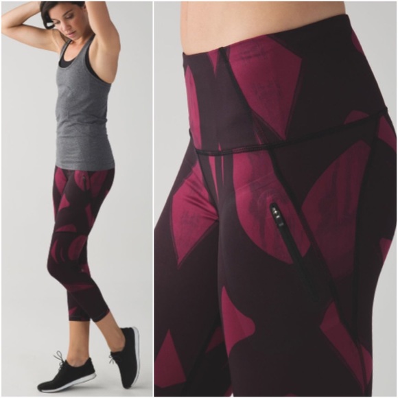 lululemon athletica Pants - Lululemon All Sport Crops