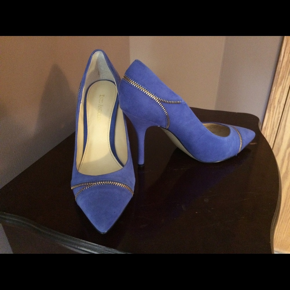 Enzo Angiolini zippered blue suede 4 inch heels