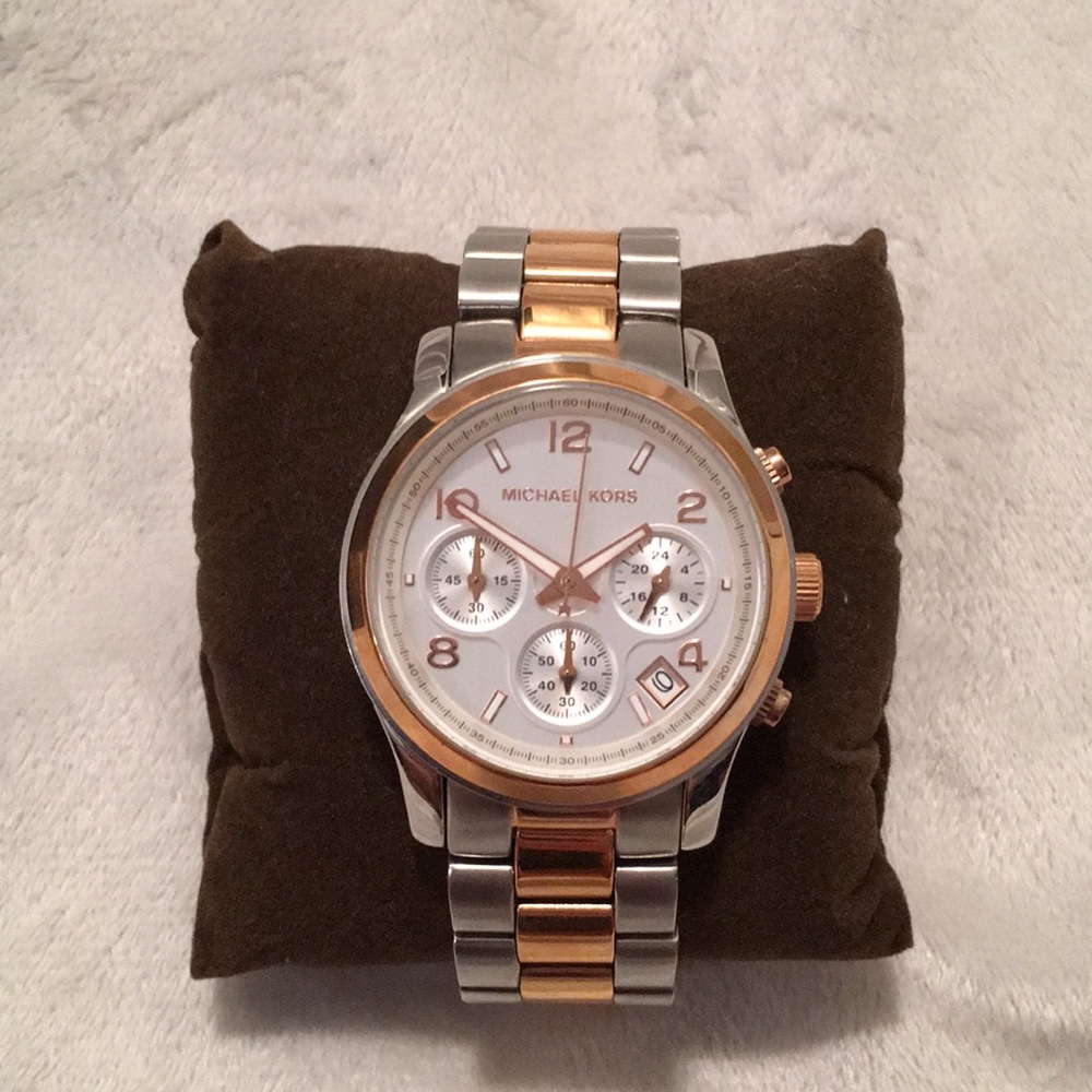 NEW Rose Gold Michael Kors Watch
