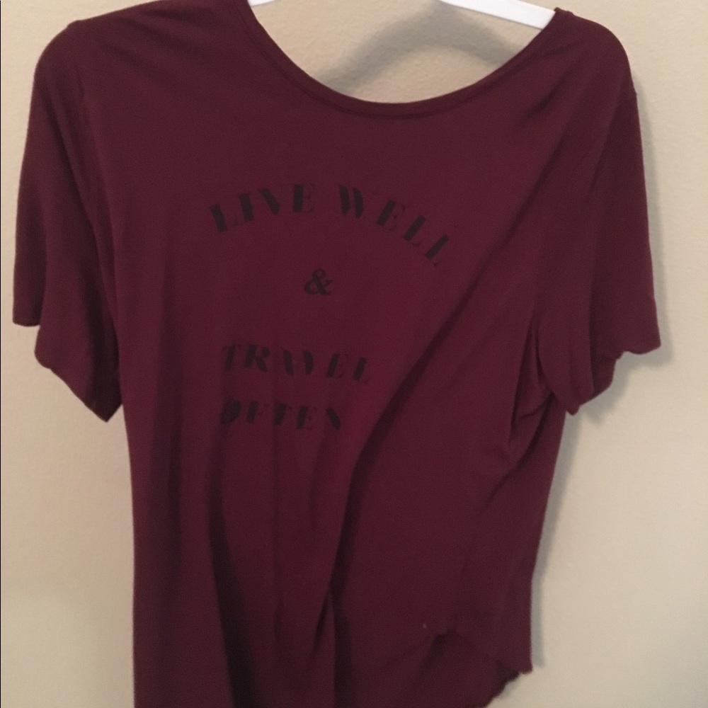 Old navy maroon shirt