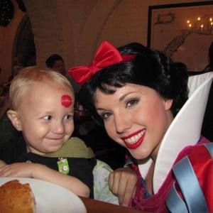 Meet your Posher, Beverly