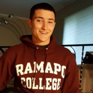 Meet your Posher, Craig