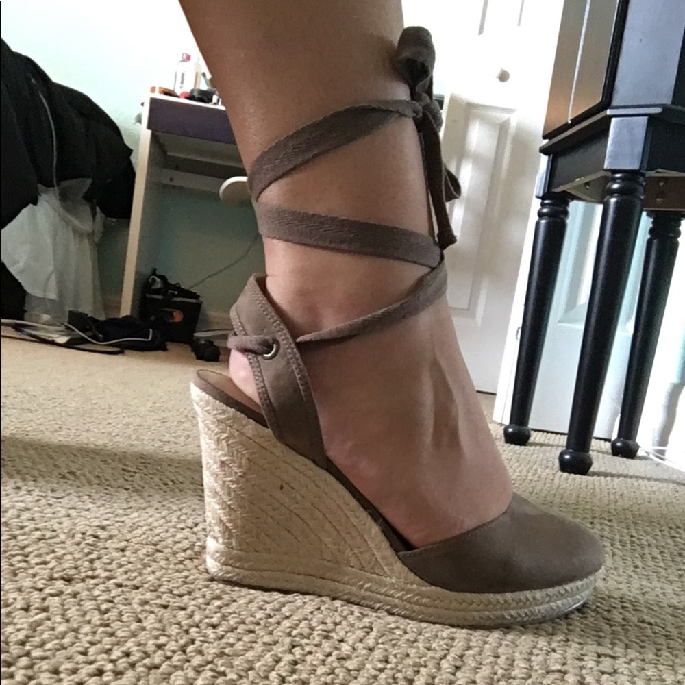 Lace up Wedges