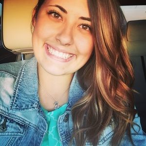Meet your Posher, Natalie