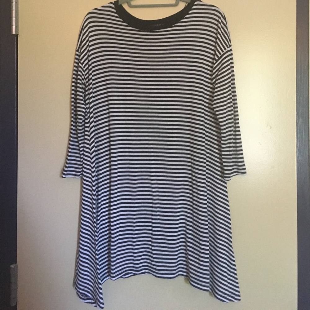 Striped 3/4 Sleeve Tunic Dress