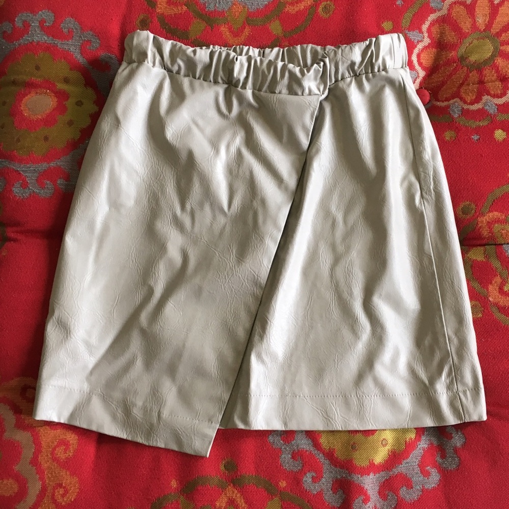 Topshop Pleather Mini Skirt in Tusk