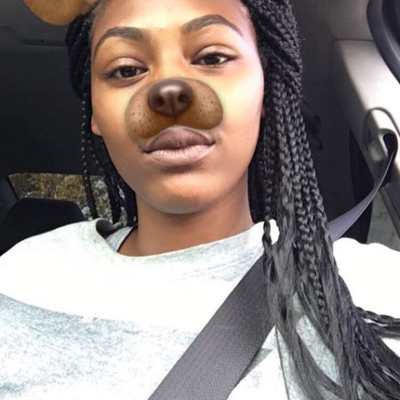 Meet your Posher, Nyla - Picture 1 of 1