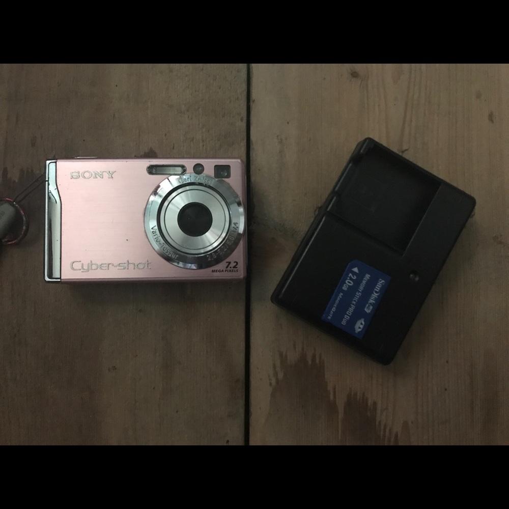PINK CYBERSHOT SONY CAMARA‼️🎀