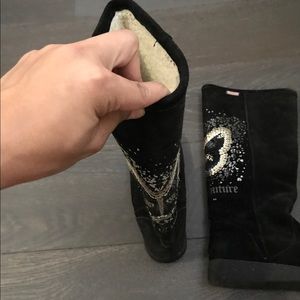 JUICY COUTURE BOOTS. Size:7