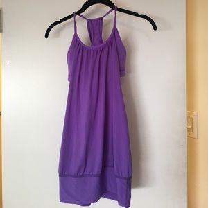 Lululemon top size 4