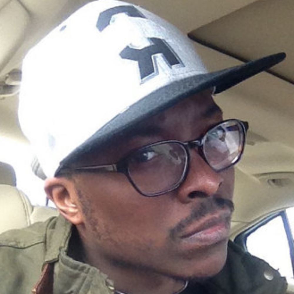 Meet your Posher, Raemil