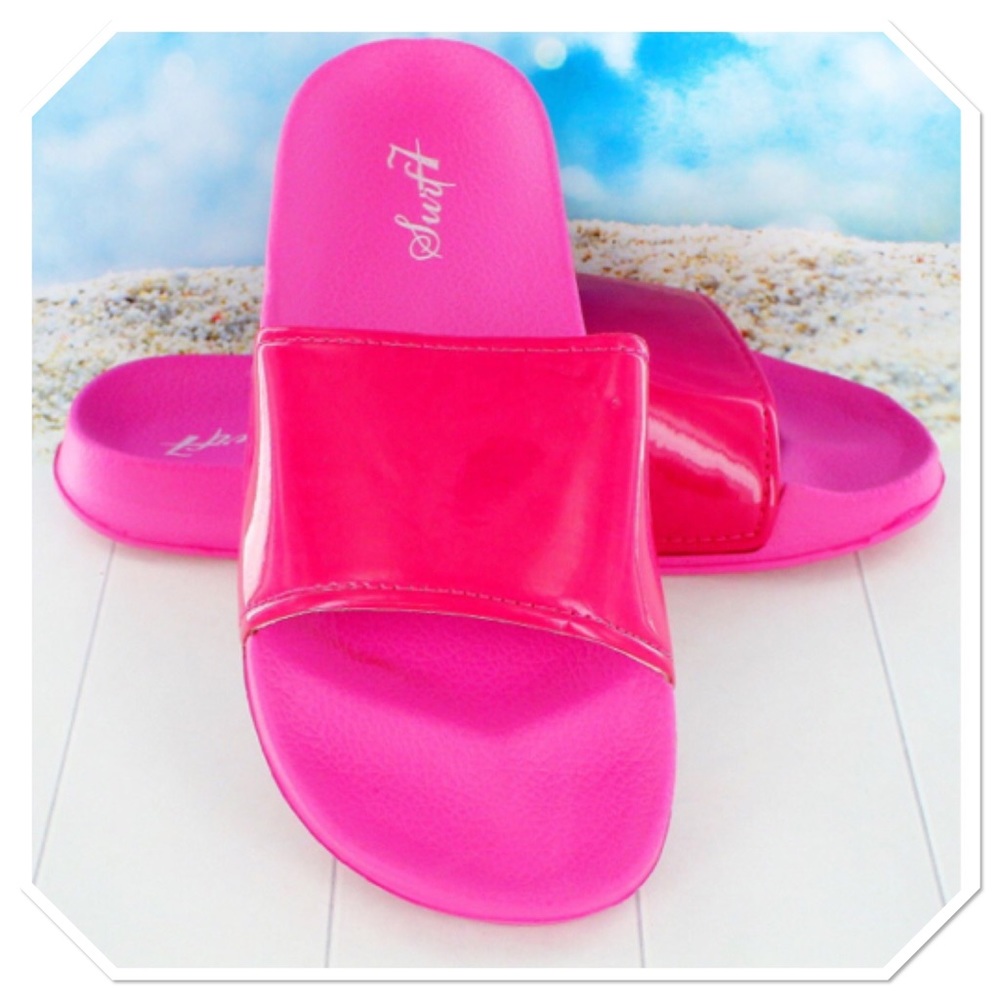 Beach / Poolside Sandals