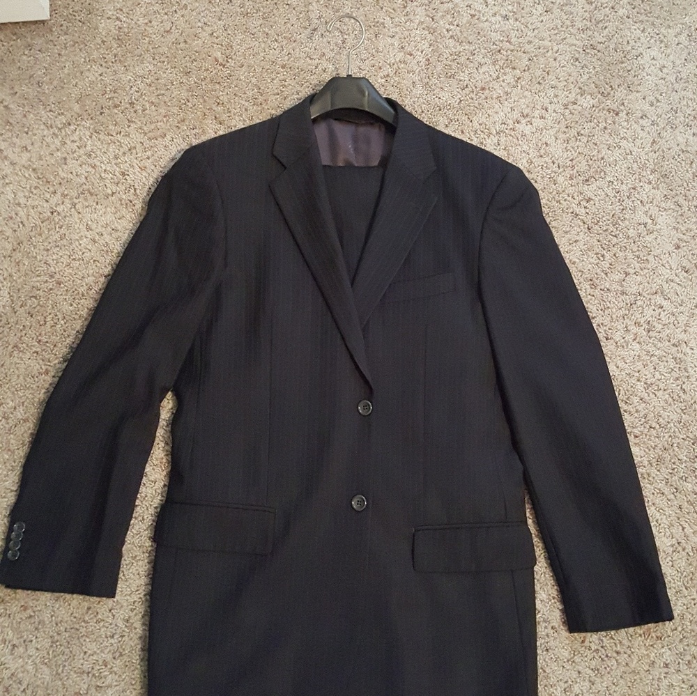 Suit