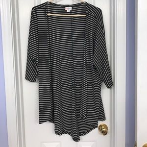 LuLaRoe Lindsey size Small