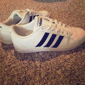 Adidas neo three stripes