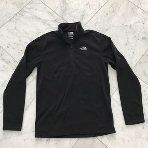 Men's North Face fleece pullover