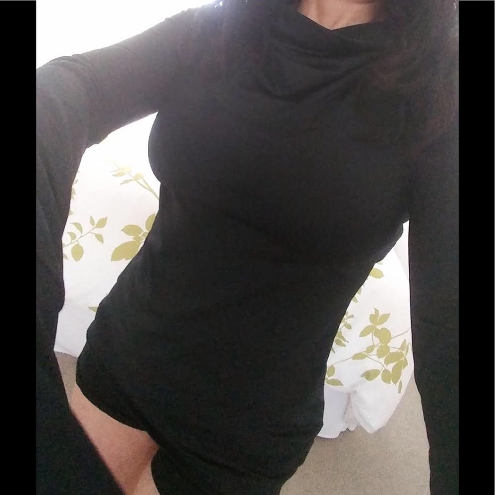 Sports casual sweatshirt with thumb holes
