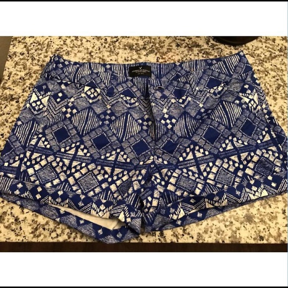 American Eagle Outfitters Pants - American Eagle blue tribal shorts