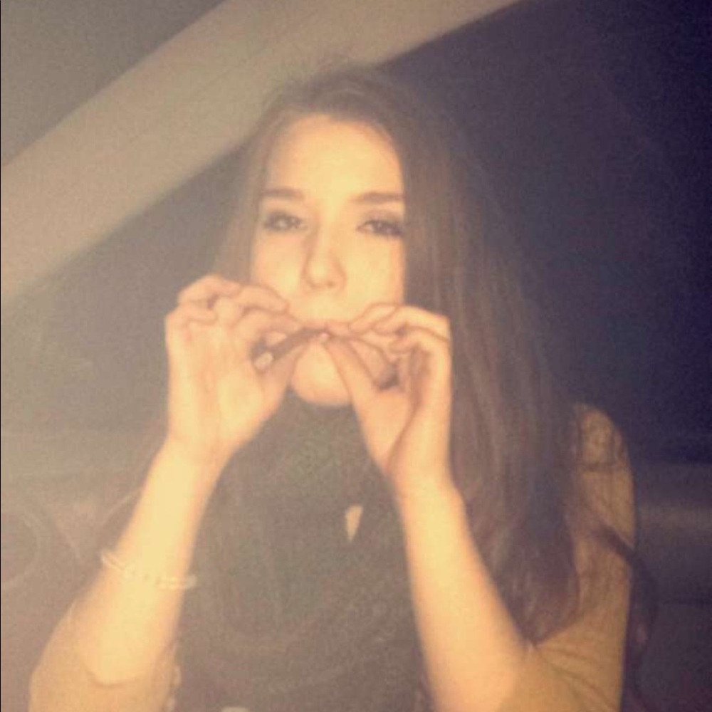 Meet your Posher, Amariah