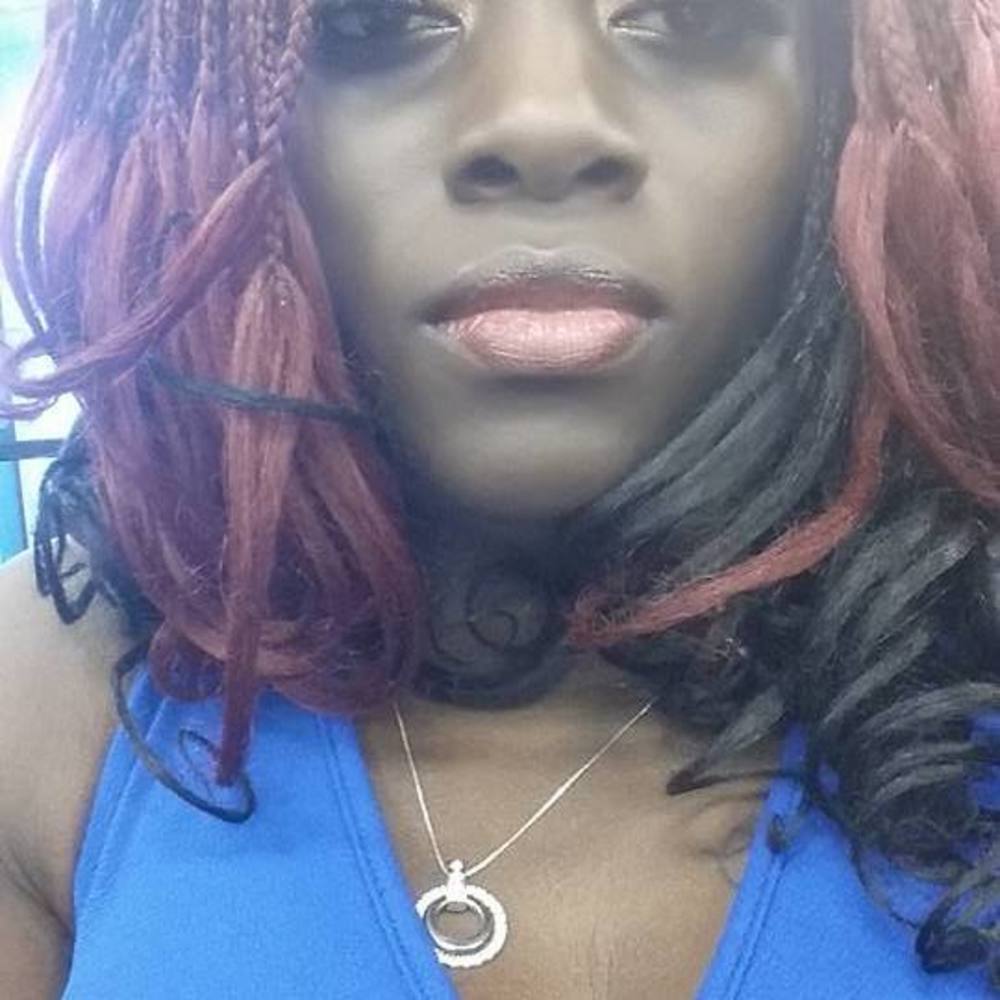 Meet your Posher, Coretta