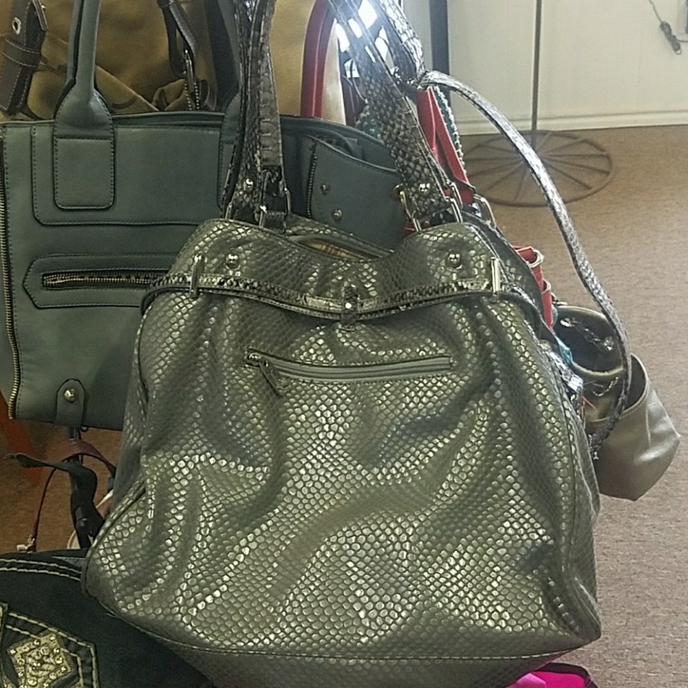 Buxton B-Collective Tote