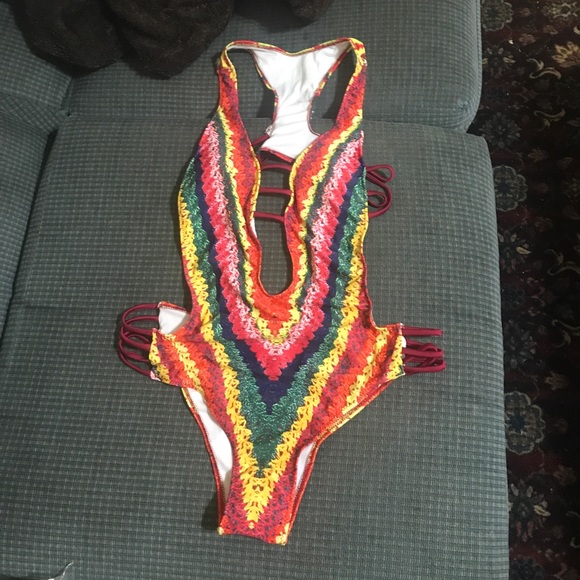 NWOT Colorful Monokini - Picture 4 of 6
