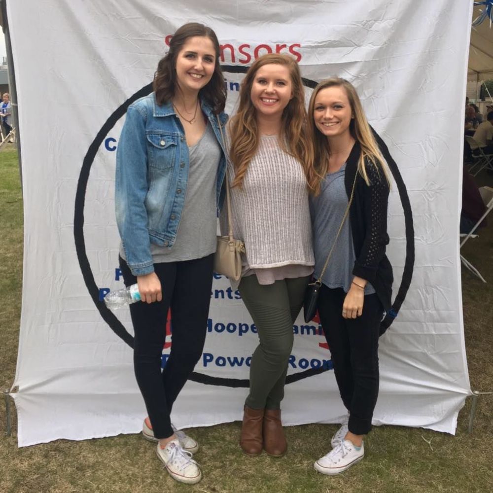 Meet your Posher, Elena