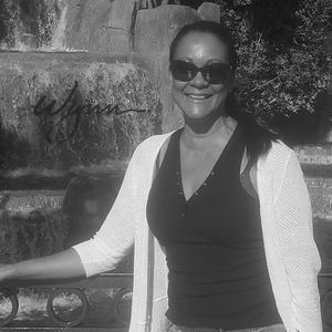 Meet your Posher, Marti