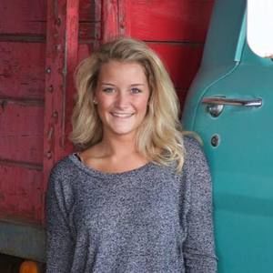 Meet your Posher, Kelsey