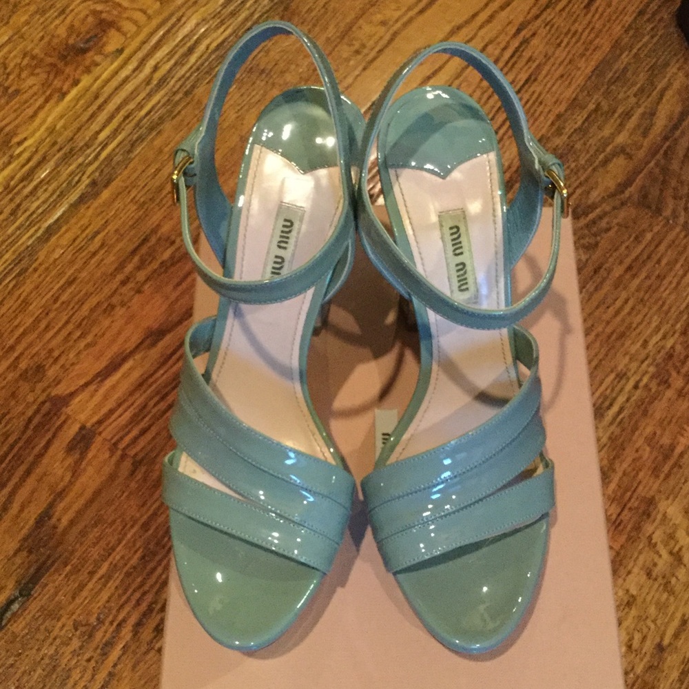 Sexy Turquoise (Blue) Patent Shoes